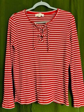 ❤️ Michael Kors Lace-Up Top ❤️